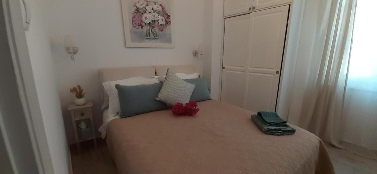 Hydra Apartment Екстер'єр фото
